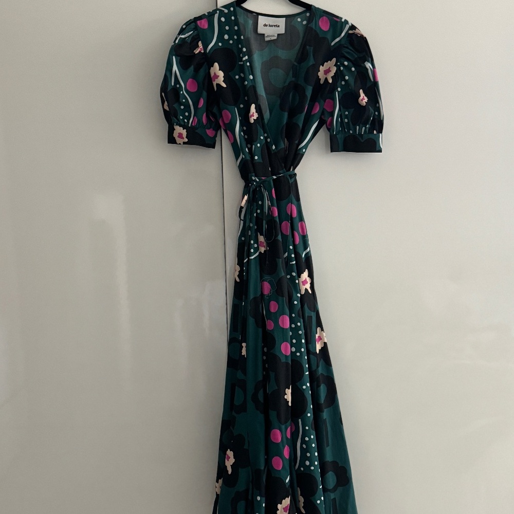 de loreta wrap dress
